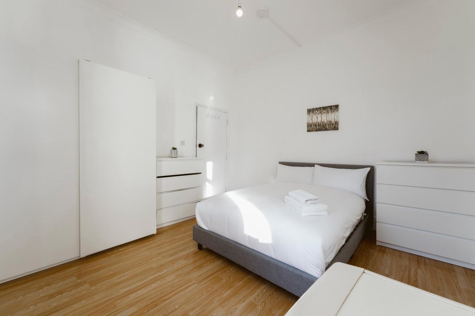 Stratford Double Rooms - 29 London Bagian luar foto
